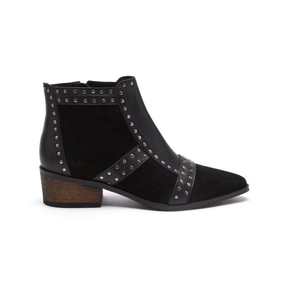 Matisse Shoes - Matisse Sorento Black Booties
